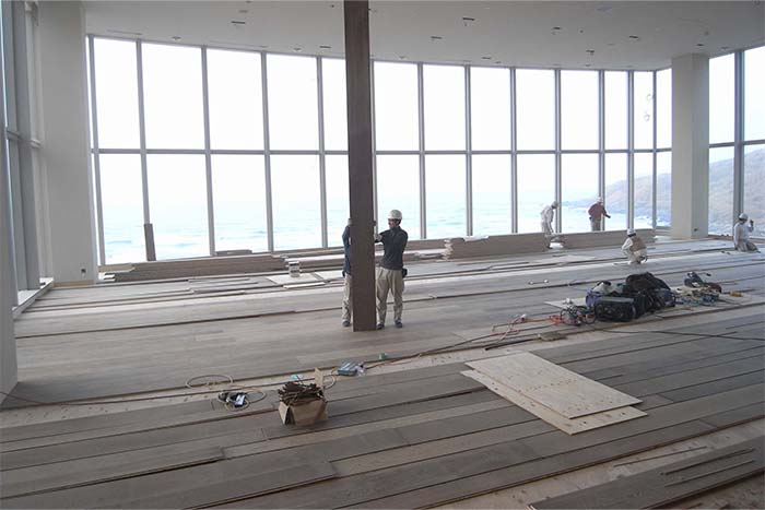 エントランスラウンジ