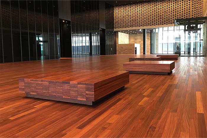 オフィス エントランス